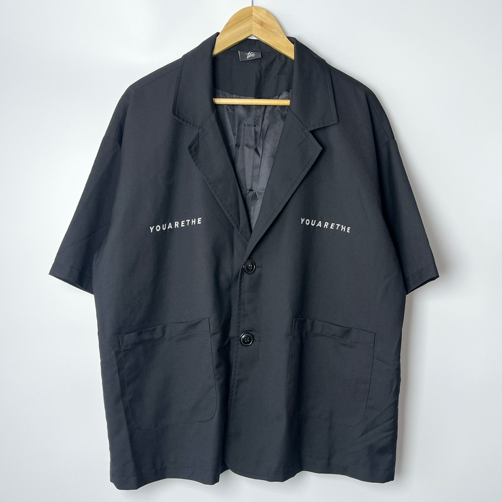 เบลเซอร์ ชาย/หญิง กระดุม 2 เม็ด Urthe Classy Blazer