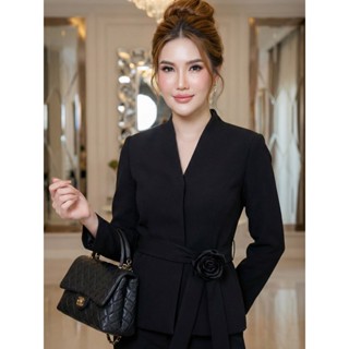 SHERINE SHIRT 🖤 เสื้อรุ่นยอดฮิต ทรงสวยเป๊ะ เหมือนสั่งตัด ใคร…