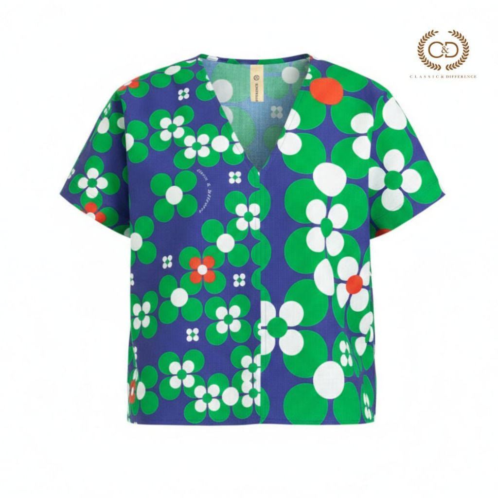 C&D blouse Dot flowers Green Short เสื้อผู้หญิง ดอท ฟลาวเวอร์ กรีน คอวี แขนสั้น สีเขียว CC71GR
