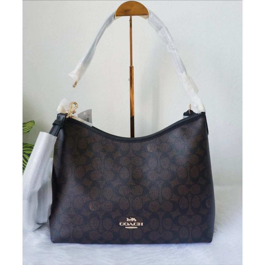 สวยย  Laurel Shoulder Bag In Signature Canvas CV975