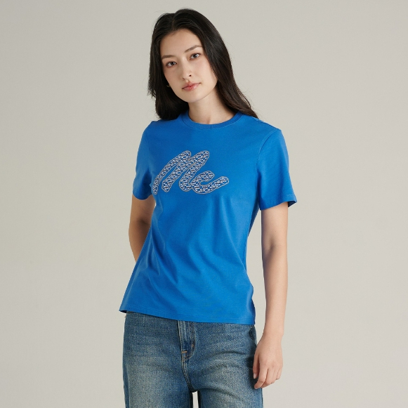 Mc JEANS (แม็คยีนส์) เสื้อยืดผู้หญิง เสื้อยืดแขนสั้น ทรงเรกูลาร์ Regular Fit T-Shirt มีให้เลือก 2 สี MTTZA04