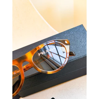 Prada แว่นกันแดดรุ่น B15SF ดีเทลขาโชว์แกนเหล็ก สวยหรู ของแท้ค่า