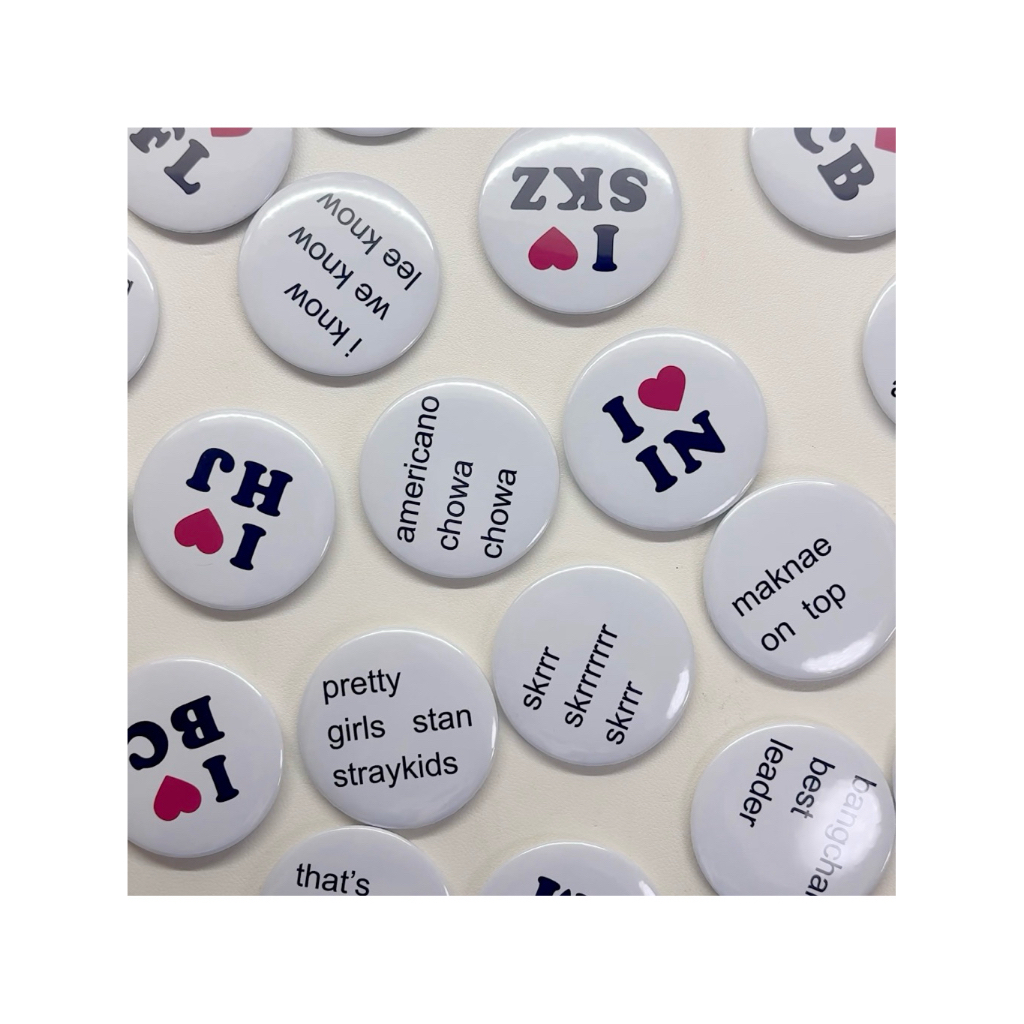 เข็มกลัด I ♥️ Stray kids