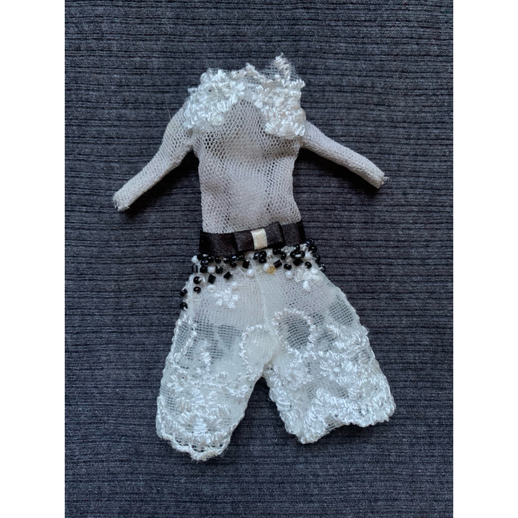 ชุดตุ๊กตา Monster high dolls ตุ๊กตามอสเตอร์ไฮ (มือสอง)