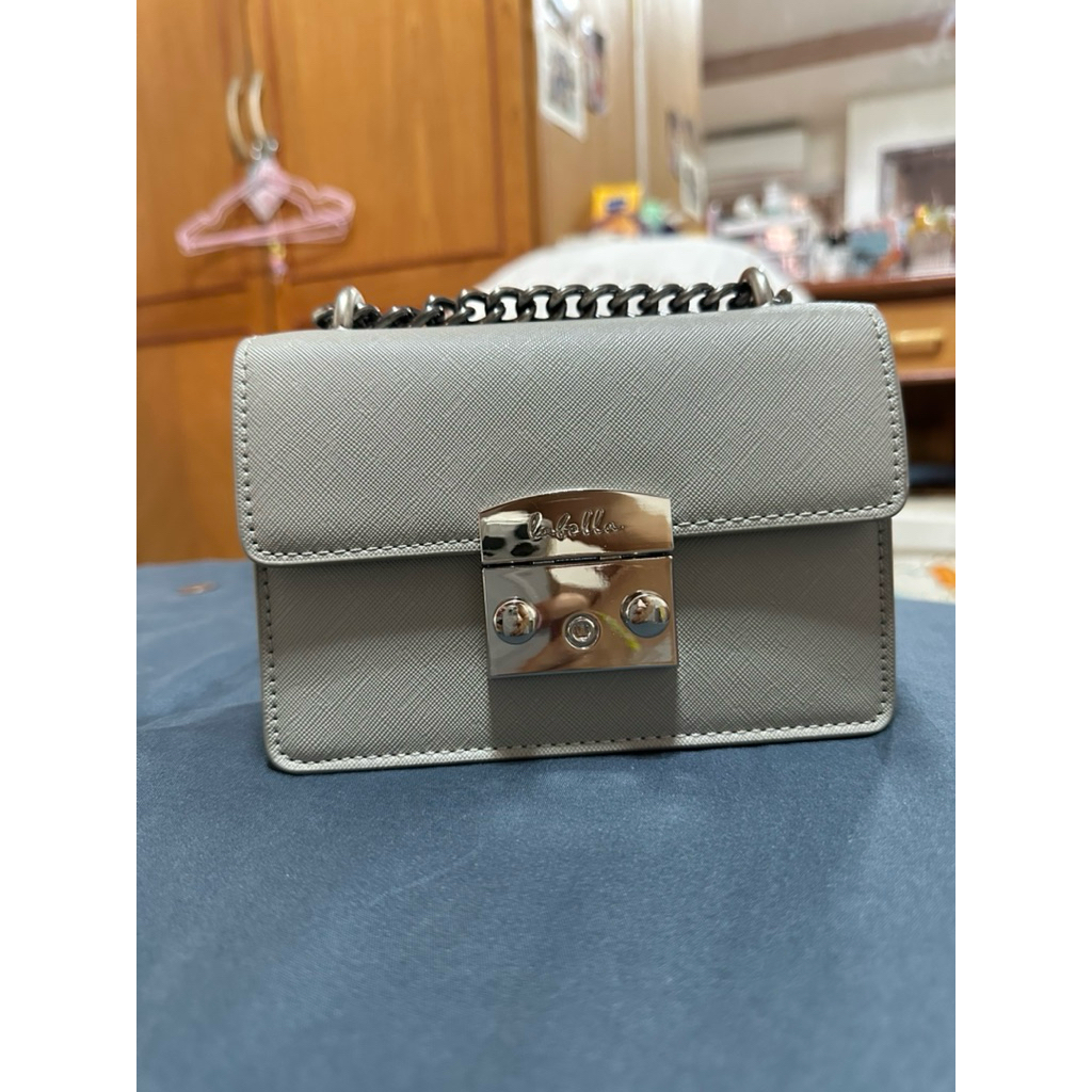 กระเป๋า Labella มือ 2 ไซส์ s สี grey