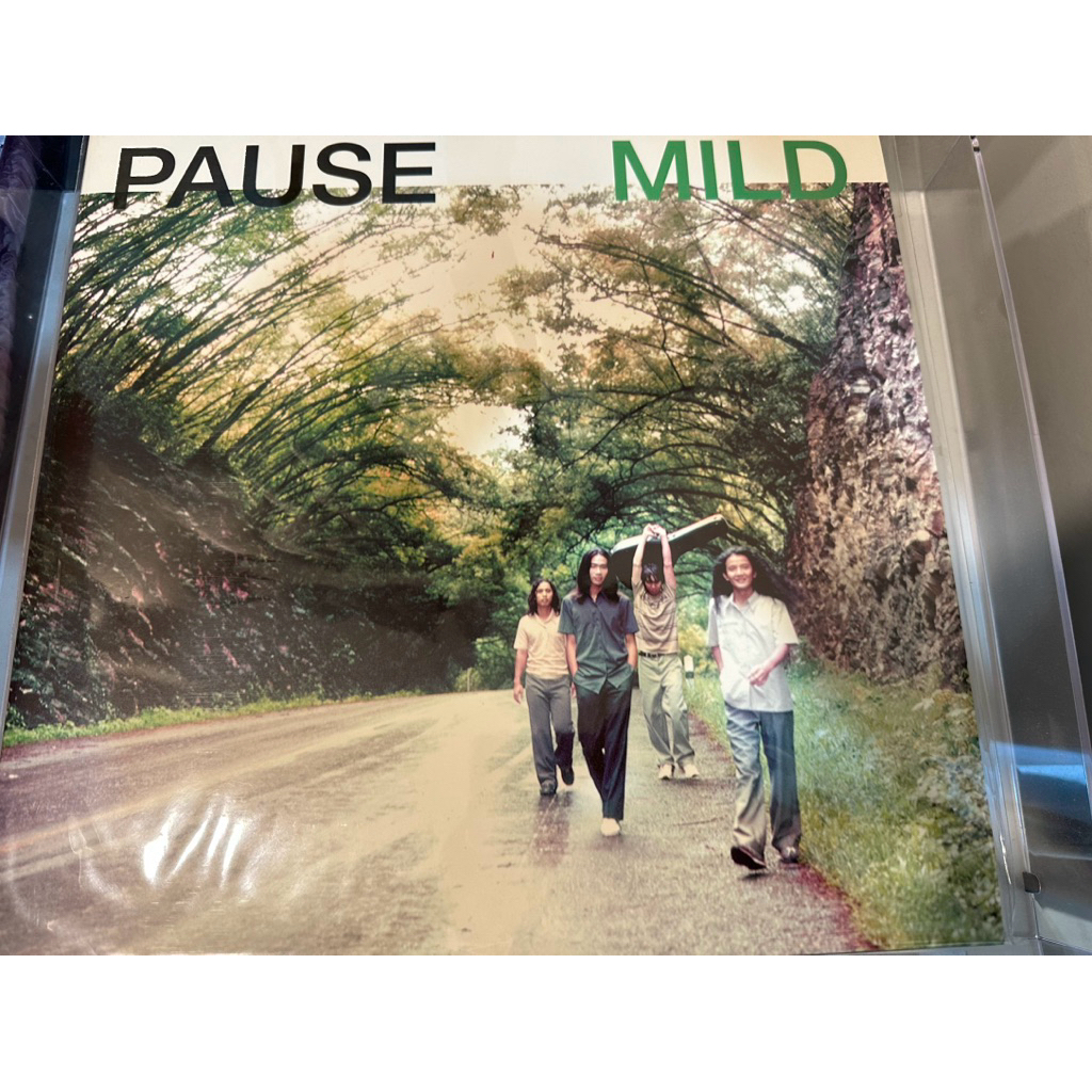 แผ่นเสียงPAUSE Mild Vinyl
