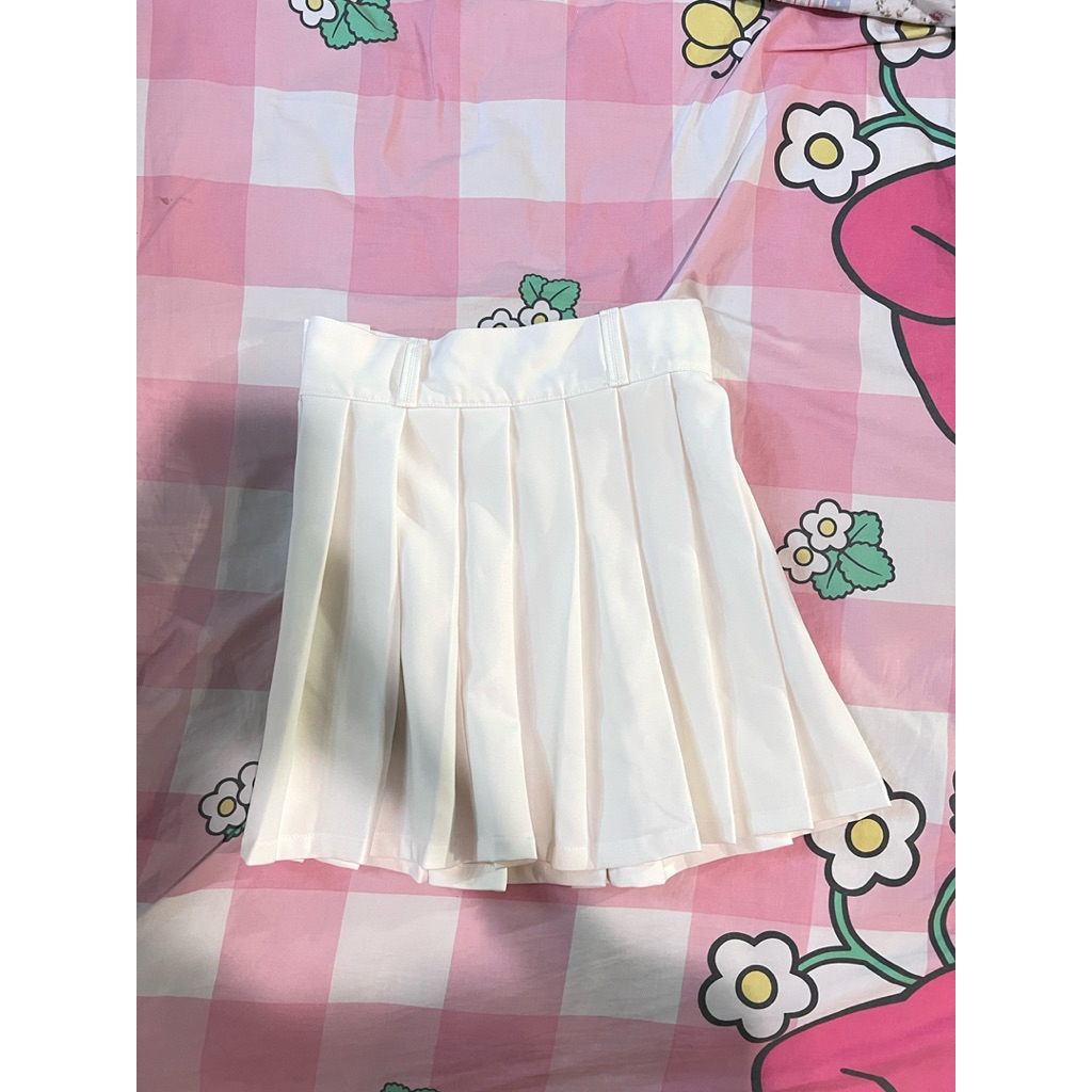 กระโปรงเทนนิส what she wear