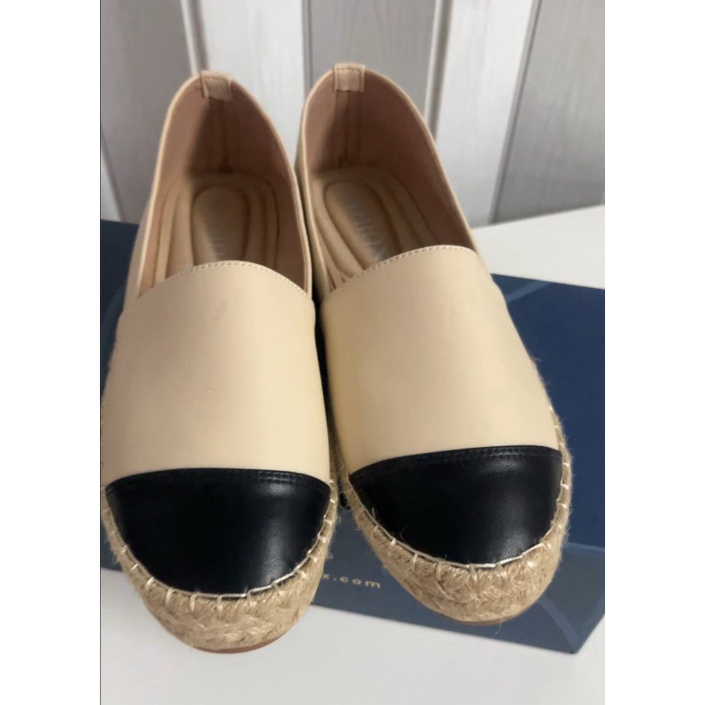 ส่งต่อ รองเท้า minx shoe size 42