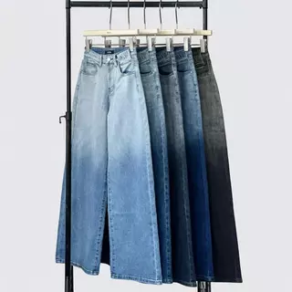 Atipashop - Chety Jeans (#AA6009) กางเกงยีนส์ขายาว ทรงกระบอกกลาง เอวสูง ผ้ายืด