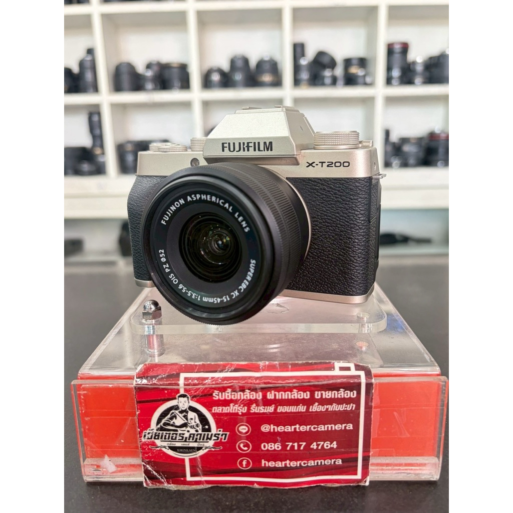 Fujifilm X-T200 + 15-45 mm