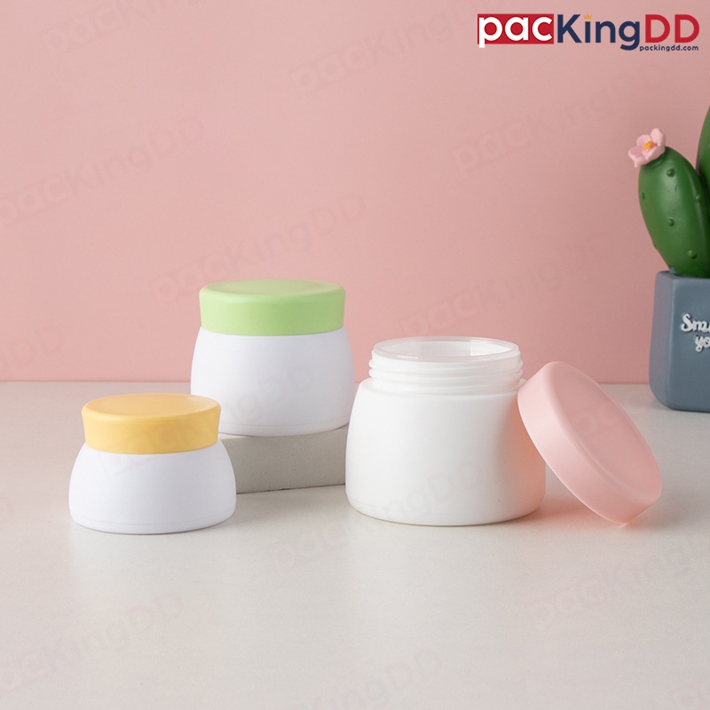 (แพ็ค 10 ชิ้น) กระปุกครีม พลาสติก สีขาว ขนาด 15/30/50 กรัม #P409 ฝาสีเขียว เหลือง ชมพู ตลับครีม กระปุกเปล่า PackingDD