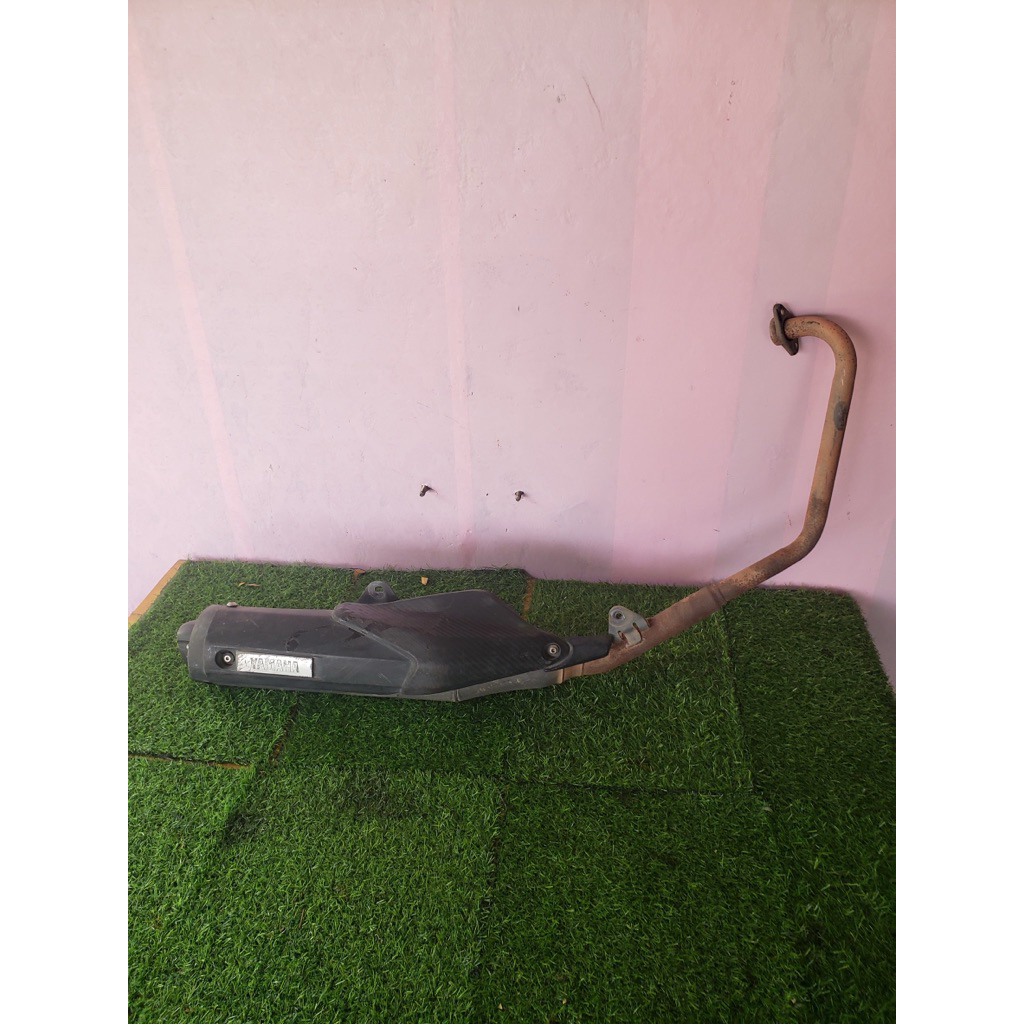 ท่อไอเสีย Yamaha Mslaz,R15 ของแท้💯มือสอง✅