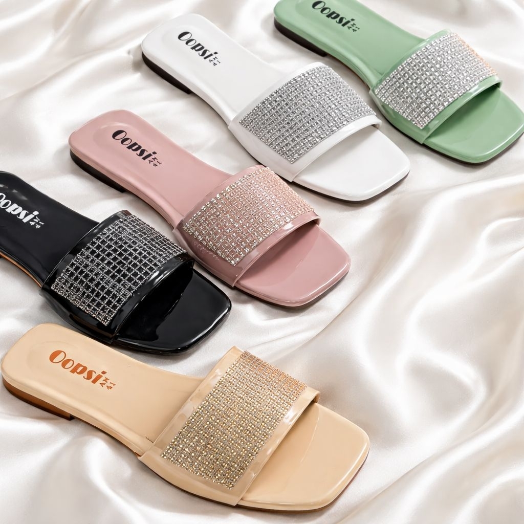 รองเท้าสวม ไซส์เล็ก ใหญ่ 36-45 BigSize ประดับเพชร คาดสีสวย สดใส แวววาว สวมใส่สบาย พร้อมส่งคะ