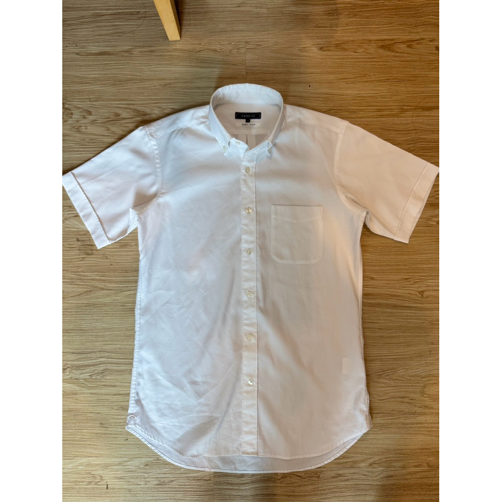 Bming by BEAMS เสื้อเชิ้ตสีขาวแขนสั้น (Size M)