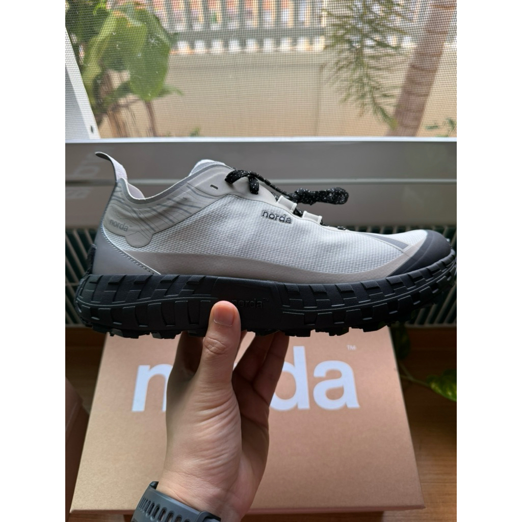 รองเท้า Norda001A Cinder Size 9,9.5