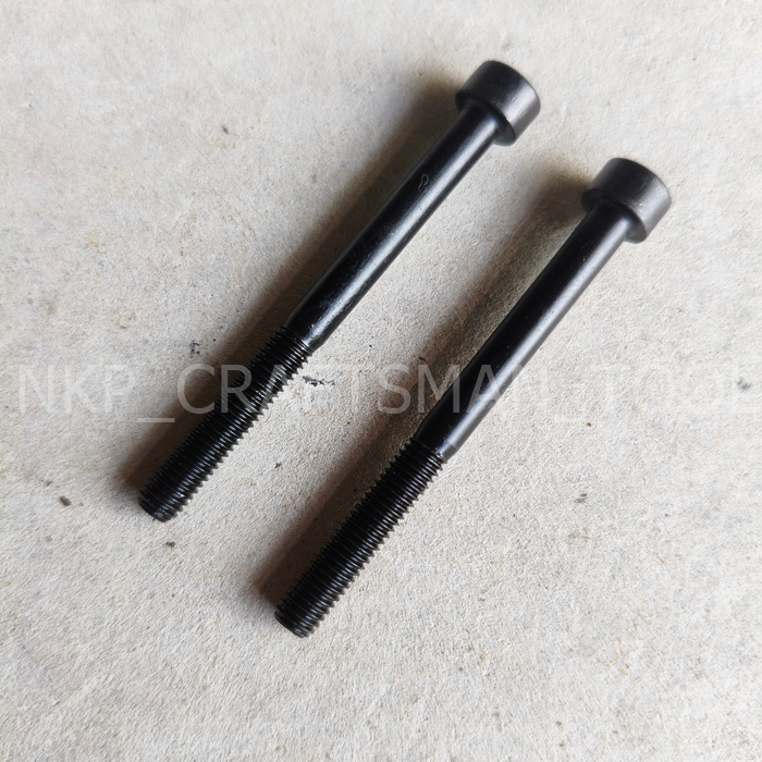 (ขายเป็นคู่) น็อตยึดคาร์บูเรเตอร์ สำหรับ เครื่องตัดหญ้า รุ่น RBC411 NB411 ทนทาน อย่างดี