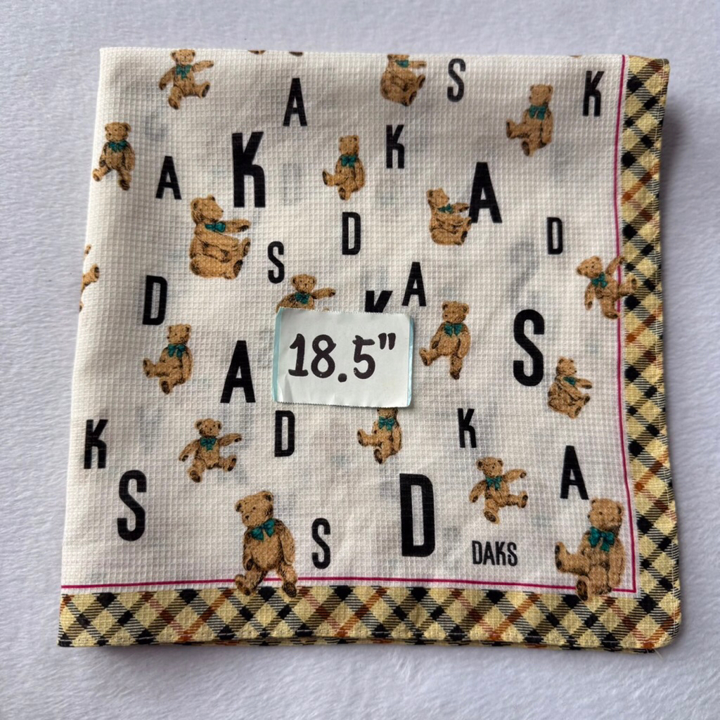 Daks london ผ้าเช็ดหน้า