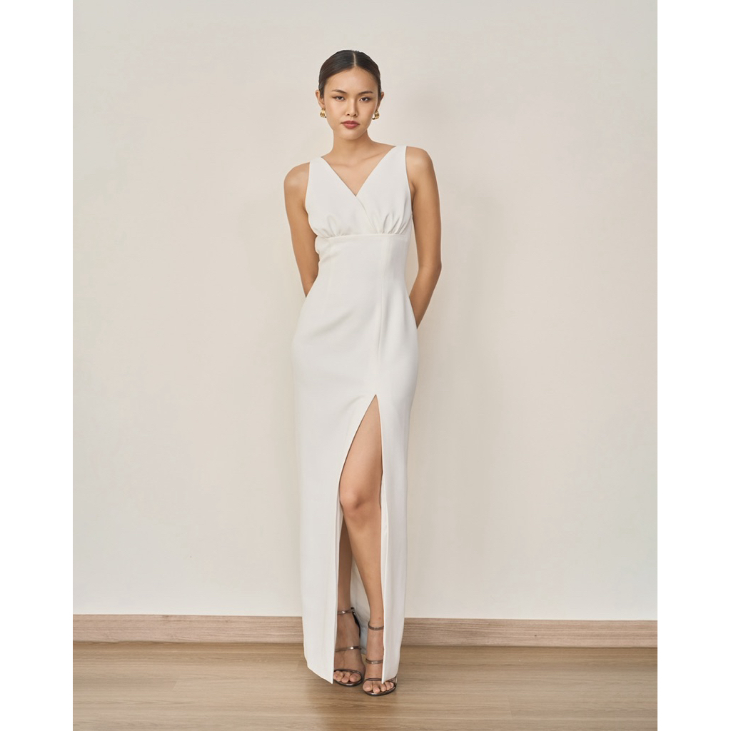 ORCHIDA - V-Neck Maxi Dress