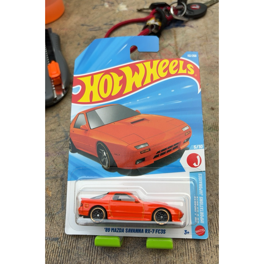 hotwheels 89 mazda savanna rx-7 fc3s 2/69
