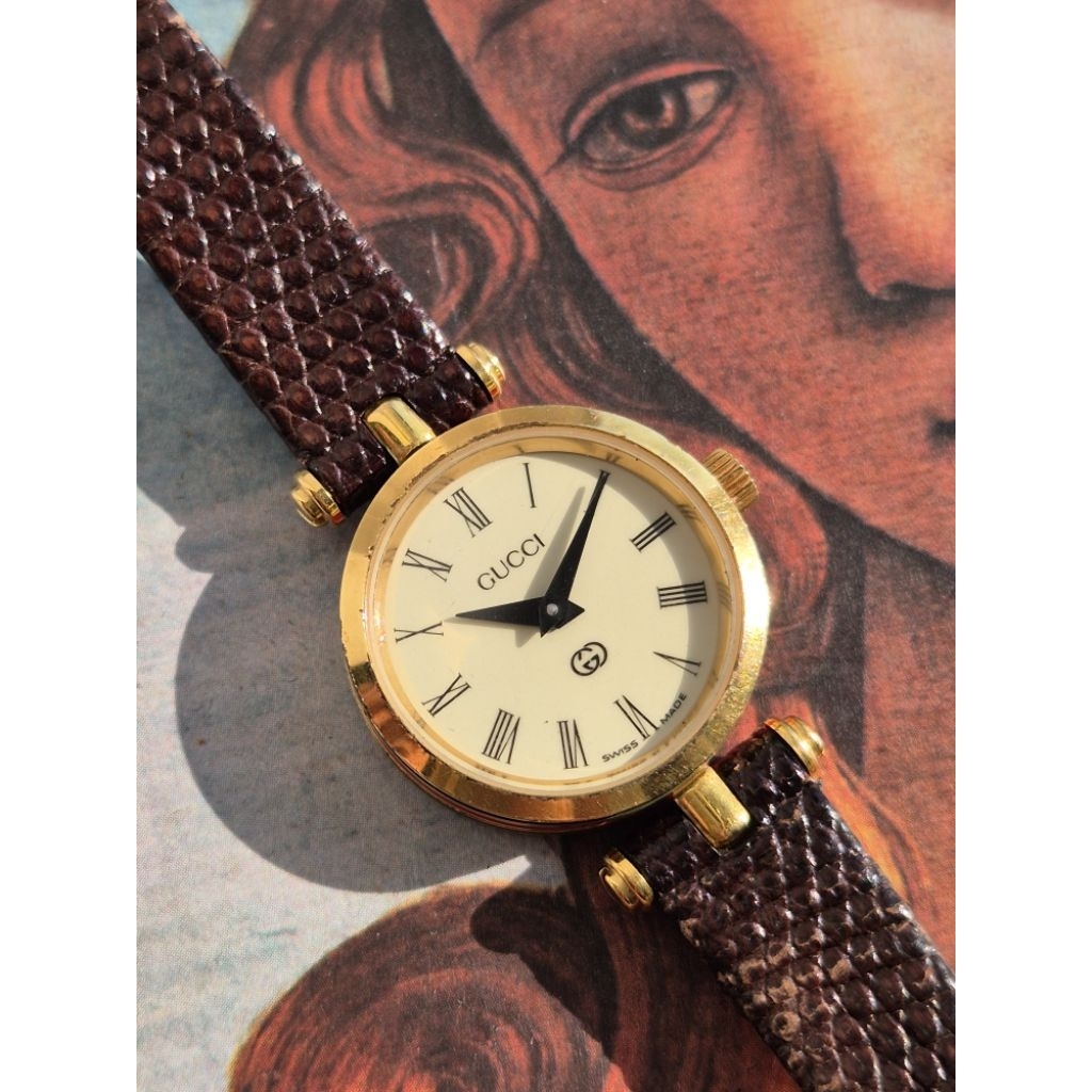 GUCCI vintage 3000L Ladies นาฬิกาวินเทจผู้หญิง แท้ 💯 Swiss Made สายหนัง บัคเคิลแท้เดิม