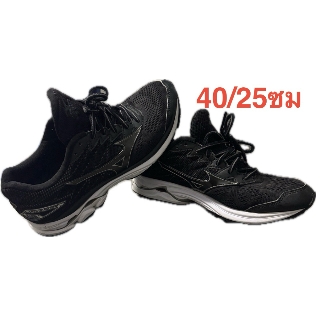 รองเท้ากีฬามือสองmizuno