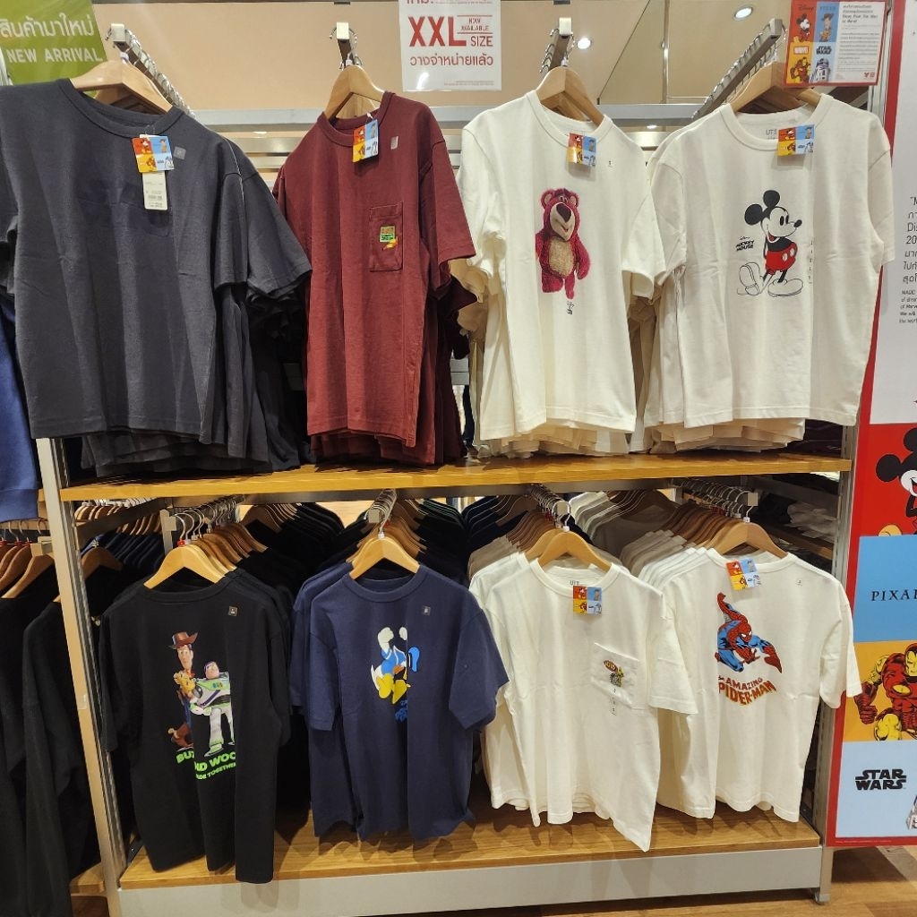 รับหิ้วของแท้ Uniqlo เสื้อยืด Magic For All Timeless UT มีลาย Disney Starwars Pixar