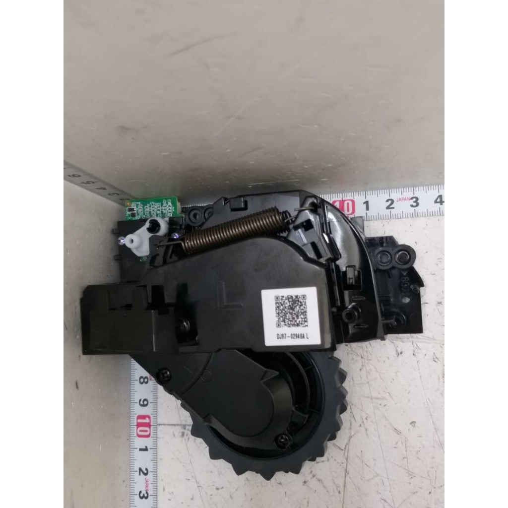 อะไหล่ของแท้/ล้อซ้ายเครื่องดูดฝุ่นซัมซุง/DJ97-02946A/SAMSUNG/รุ่น VR30T80313W/ST VR30T85513W/ST