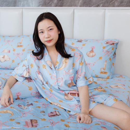 ชุดนอน ชุดลำลอง At Bed เนื้อผ้า Bamboo 1000 เส้นด้าย ลาย โบว์ฟ้า