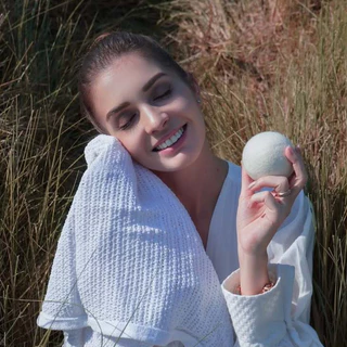 EcoCare ลูกบอลอบผ้าขนแกะธรรมชาติ แบบใช้ซ้ำ 100% Merino Wool ปลอดสารเคมี ช่วยลดเวลาอบผ้า ประหยัดพลังงาน ปลอดภัยสำหรับเด็ก