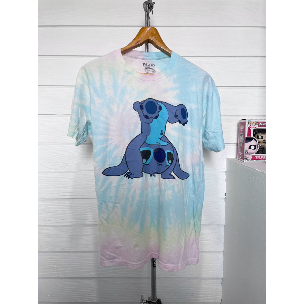 เสื้อยืดมัดย้อมมือสอง DISNEY LILO & STITCH HANDSTAND TIE DYE Size L มือ2