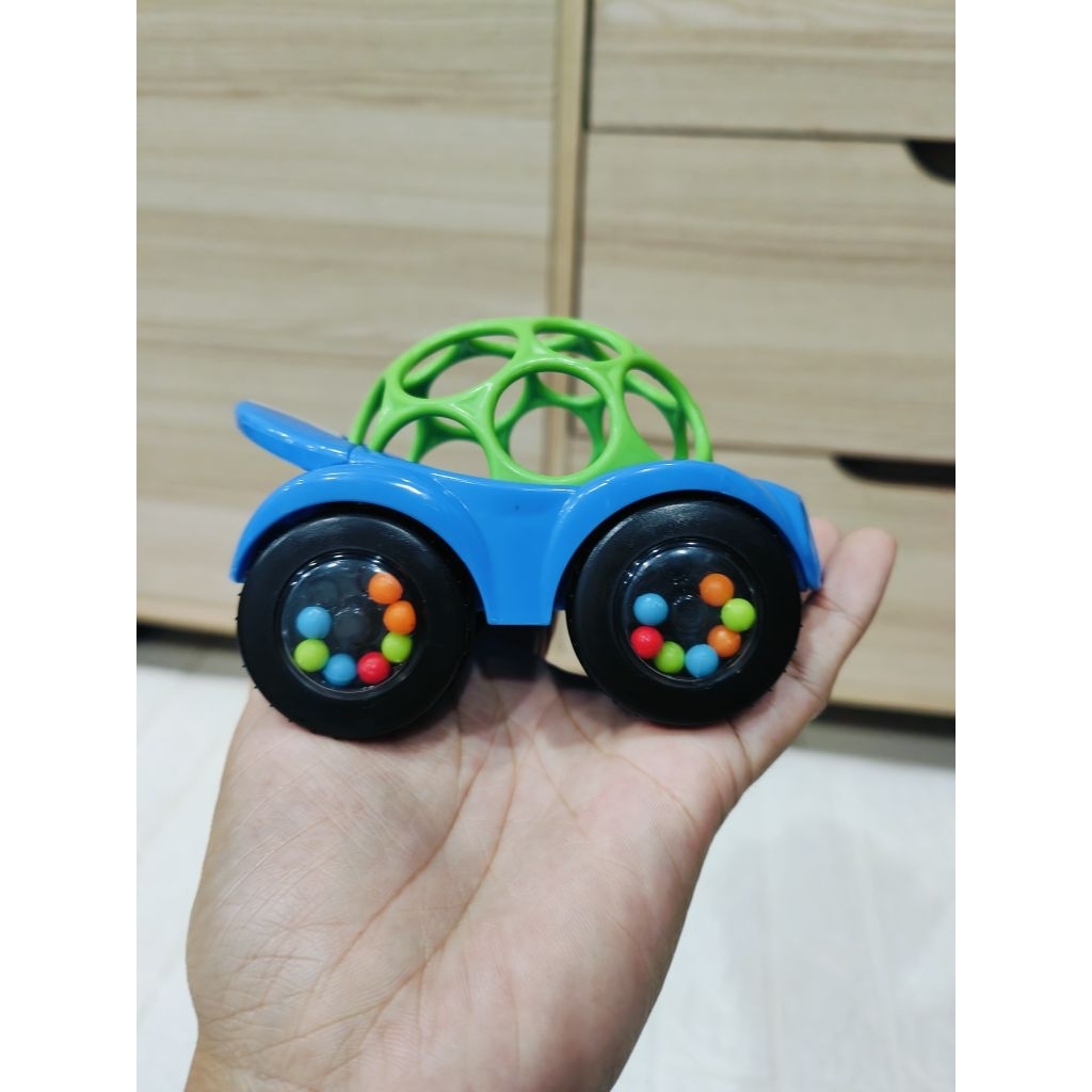 รถของเล่น Oball มือสอง