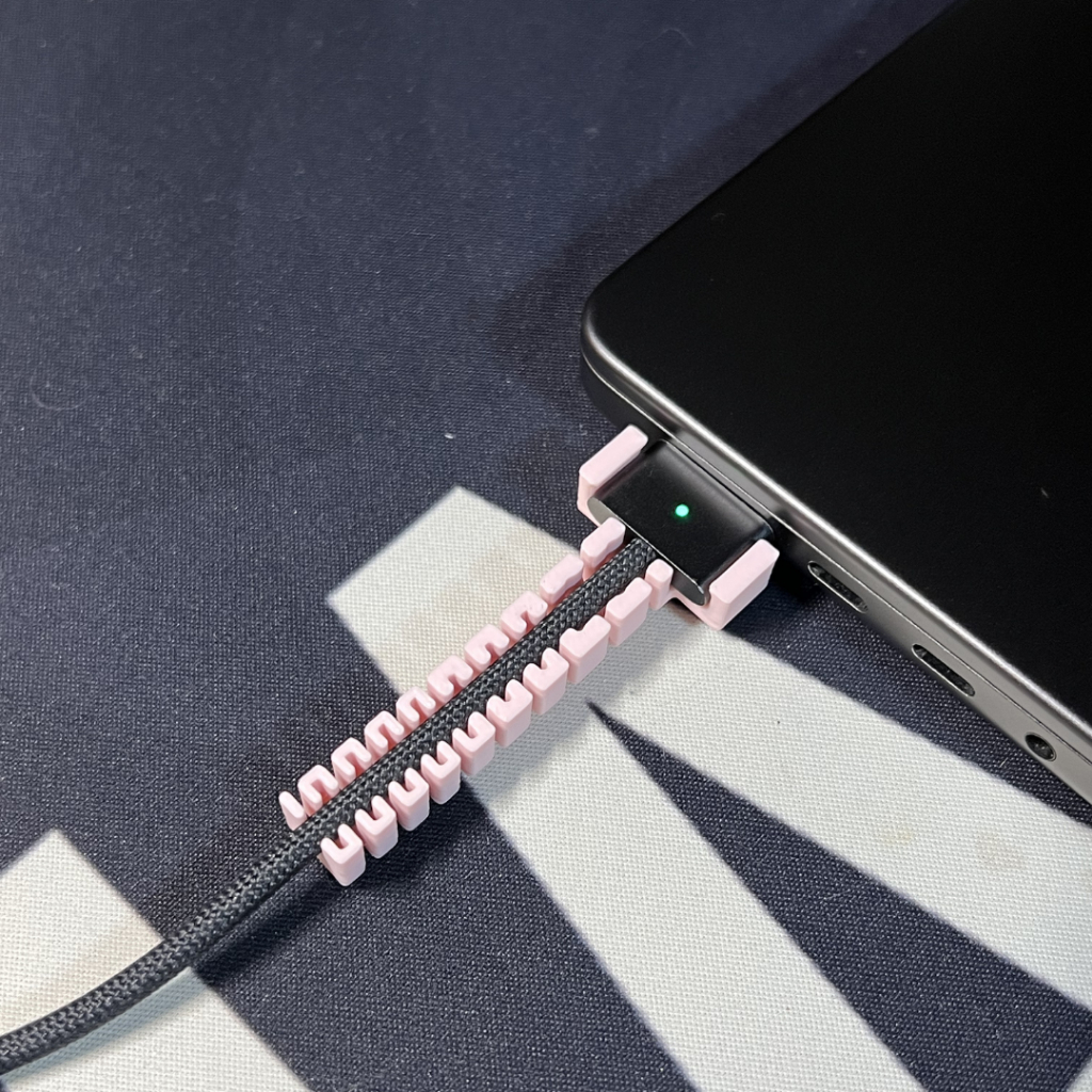 ที่กันหักสายชาร์จ MacBook (MagSafe 2/3)