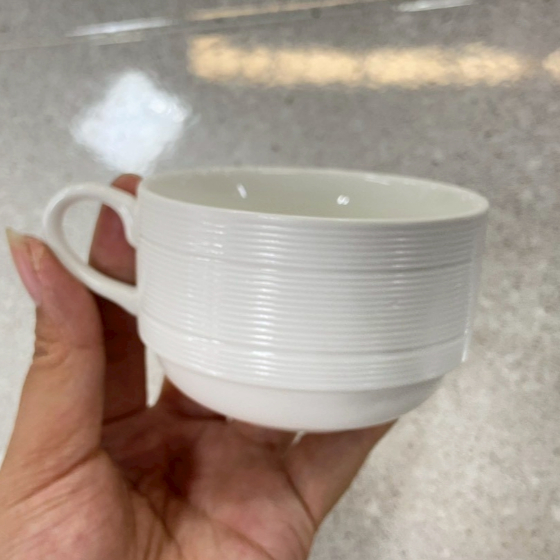 แก้วกาแฟ แก้วชา แก้วนม แก้วหูจับสีขาวเงา แก้วมัคเซรามิค ทำจากเซรามิกเนื้อดี เข้าไมโครเวฟได้