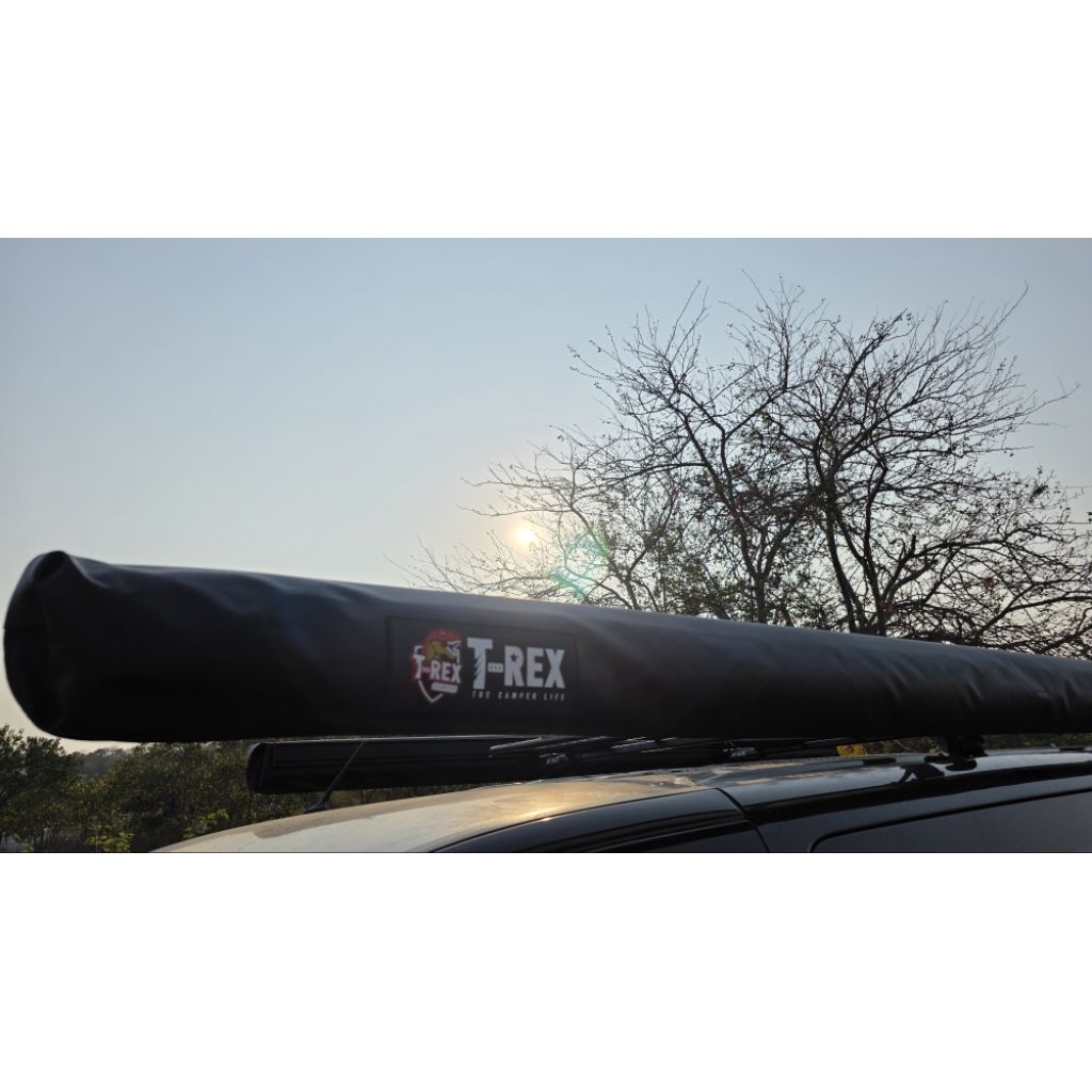TREX รุ่นใหม่ Car side Awning(กันสาดติดรถยนต์) เฟรมสีดำ powder coating ผ้าสีดำ