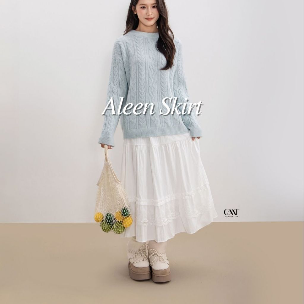 Coatmatter - Aleen Skirt กระโปรงยาวสีขาว แต่งลูกไม้