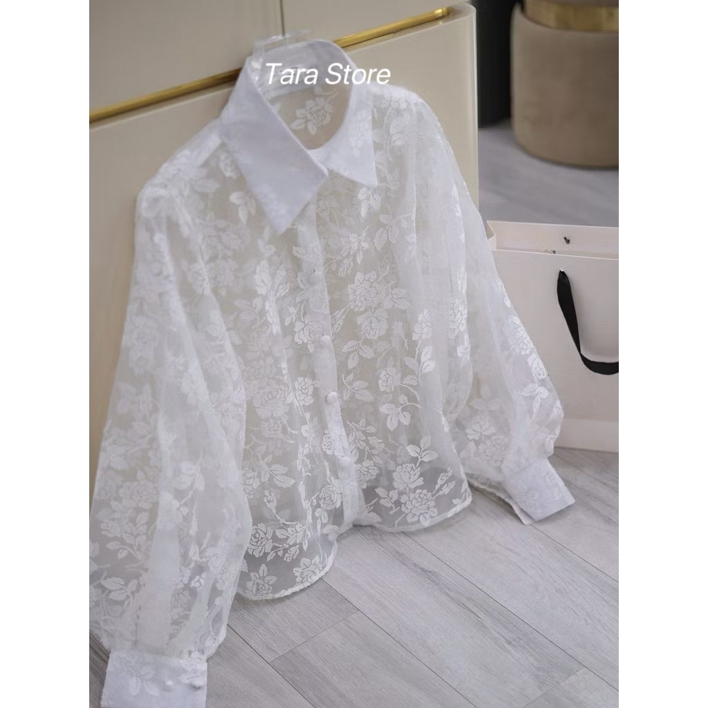 เสื้อเชิ้ตสีขาว Mix&Match ได้กับทุกลุค #CT548