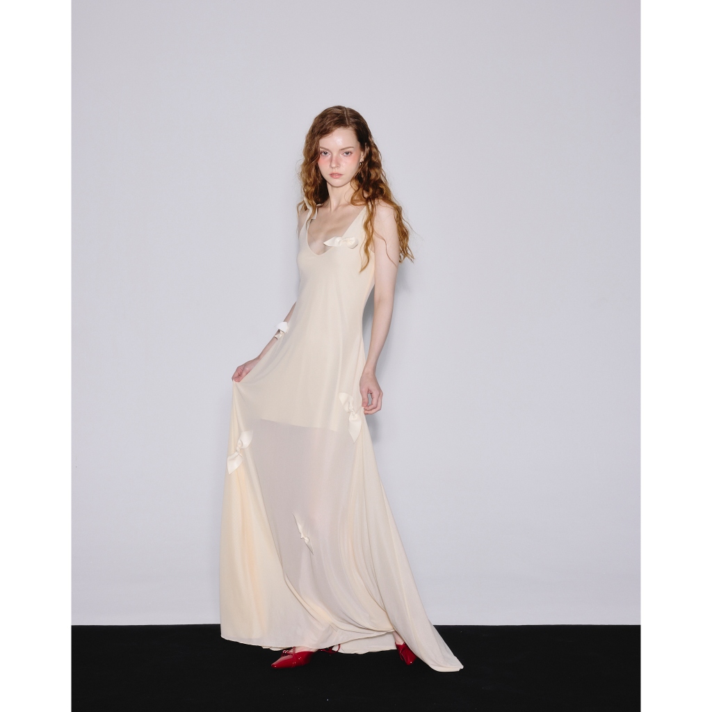 NICHp.CO : Online Exclusive Collection : Eira dress เดรสยาว ไปงาน เดรสไปงานแต่ง