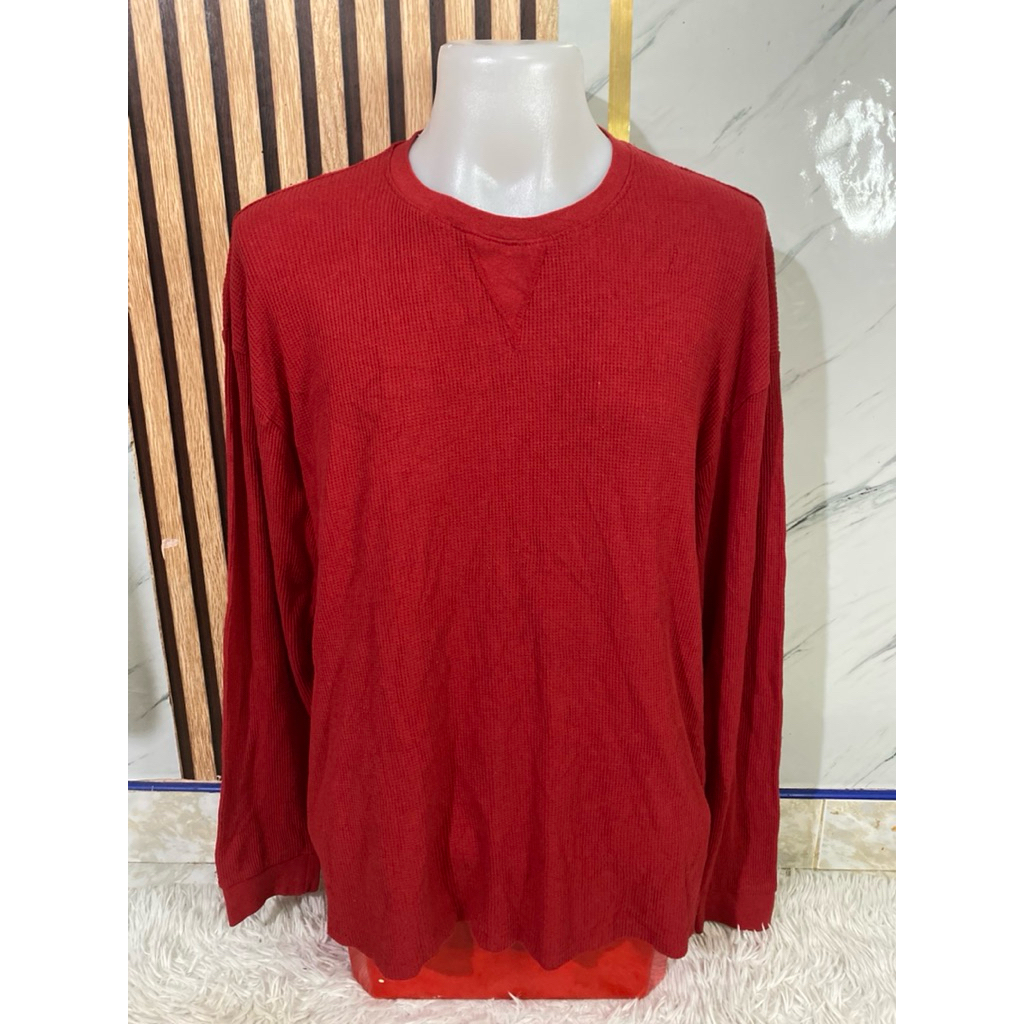 เสื้อยืดแขนยาวยี่ห้อ ESSENTIALS มือสองกระสอบนำเข้า