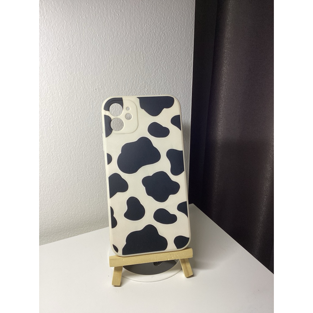 พร้อมส่ง 💯 เคสโทรศัพท์มือ 1 รุ่นไอโฟน 11 iPhone 11 สินค้าสภาพดี ไม่มีตำหนิ 💯