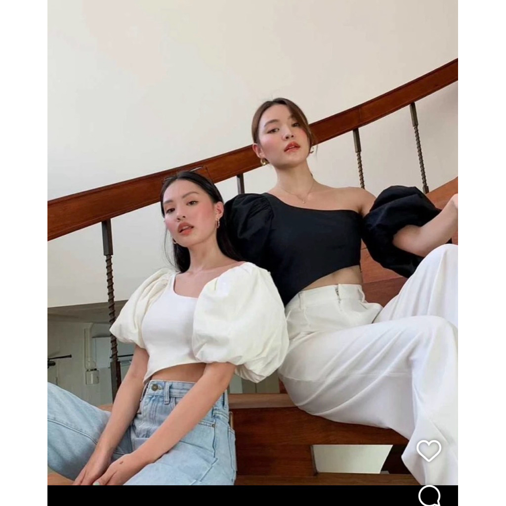 ส่งต่อ balloon top จากร้าน hanna.bgg