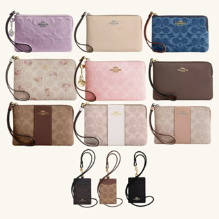 [Pre-order] Coach Corner Zip Wristlet  and Id Lanyard