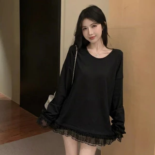 【EVIOVIO】เสื้อแขนยาวเกาหลี เสื้อยืด Oversize แต่งระบายลูกไม้ปลายแขนและชายเสื้อ สไตล์หรูดูแพง ผ้าเนื้อนุ่ม ใส่สบายไม่ร้อน