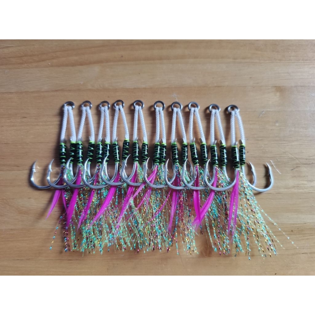 เบ็ดจิ้กผูกสำเร็จ../ Size 17 / จำนวน 10 ชุด. สำหรับเหยื่อ 20-45 กรัม.