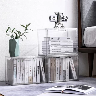 กล่องใส่หนังสือ กล่องเก็บหนังสือ ตู้หนังสือป้องกันฝุ่นแบบใสสำหรับตั้งบนโต๊ะ กันฝุ่น มีซ้อนได้ กล่องอะคริลิคใส