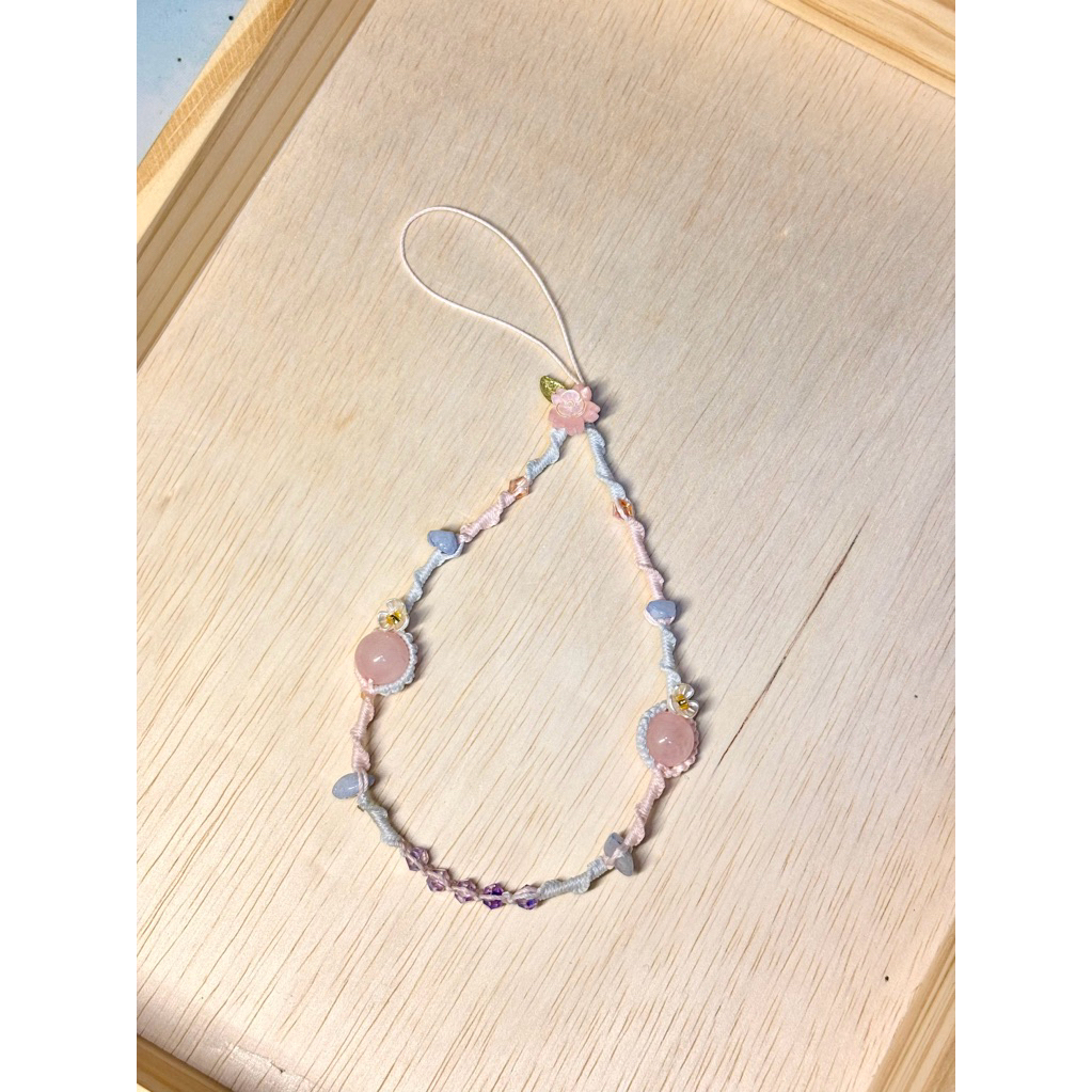 Hand made สายคล้องโทรศัพท์หินมงคล หินโรสควอส