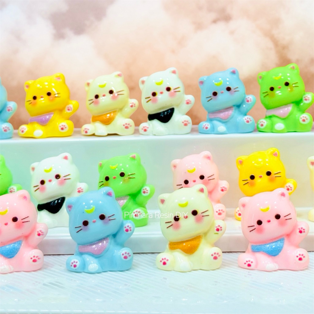 [24 ชิ้น/แพค] เรซิ่นสามมิติ ลูกแมวน่ารัก เครื่องประดับตกแต่ง DIY ตั้งโต๊ะตั้งโชว์ หลากหลายสีสันสดใส พร้อมส่งในไทย