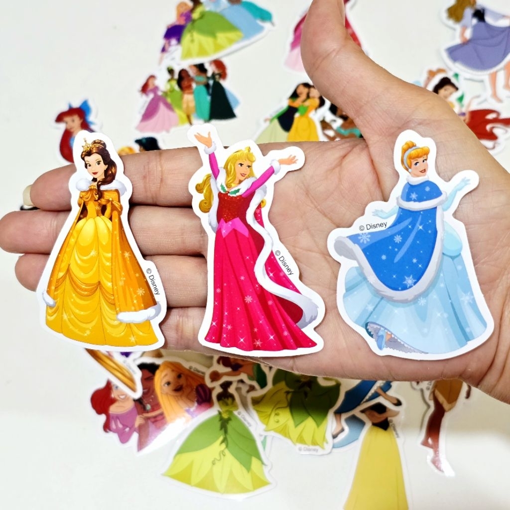 สติ๊กเกอร์ เจ้าหญิง Princess (เต็มตัว) pvc ติดแน่น กันน้ำ สีสวย สดใส (50 ชิ้น)