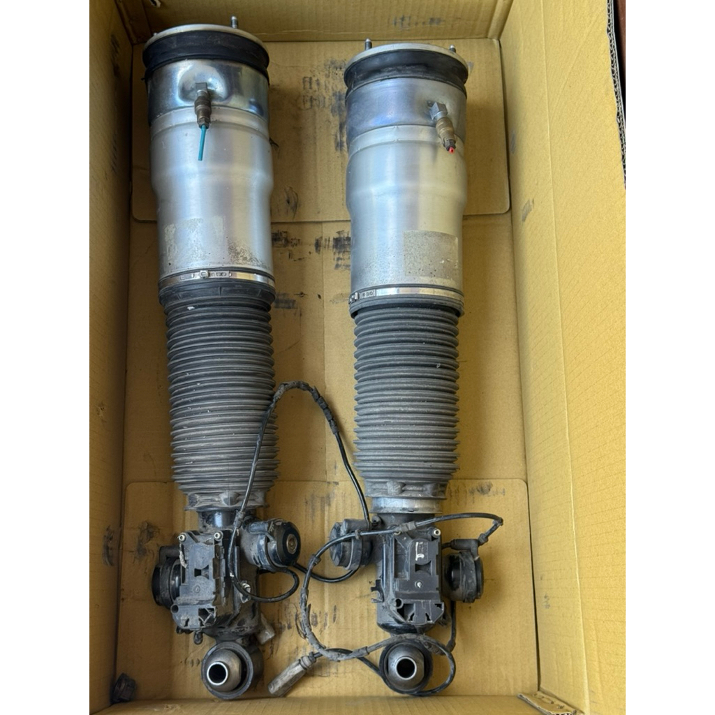 โช็คถุงลมหลัง BMW F02 ถอดจาก 730LD มือสอง