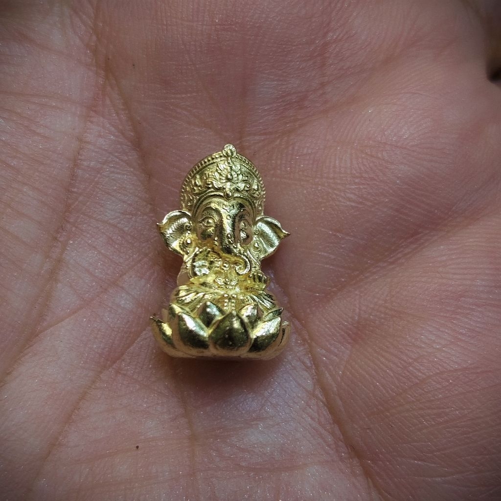 พระพิฆเนศจิ๋ว_ประทานพรประทับดอกบัวสูง 1.9cm._ขอได้ทุกเรื่อง ราคา ถูกที่สุด ดีลบีเคเค แกลเลอรีภาพที่ 4