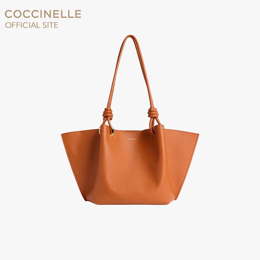 COCCINELLE กระเป๋าโท้ทผู้หญิง รุ่น FINN SHOPPING BAG 110201 สี CRAB